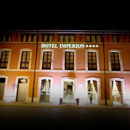 Imperion Hotell Onís Exteriör bild